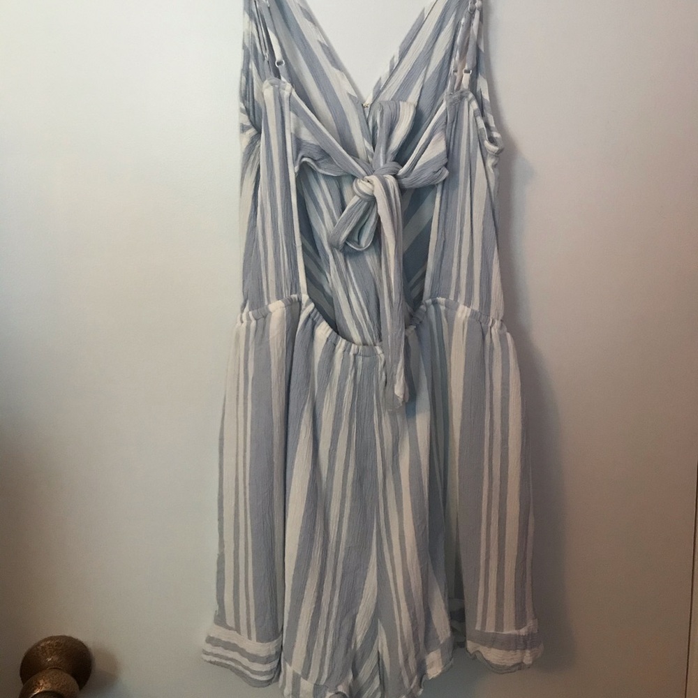 AE Romper - Picture 5 of 6